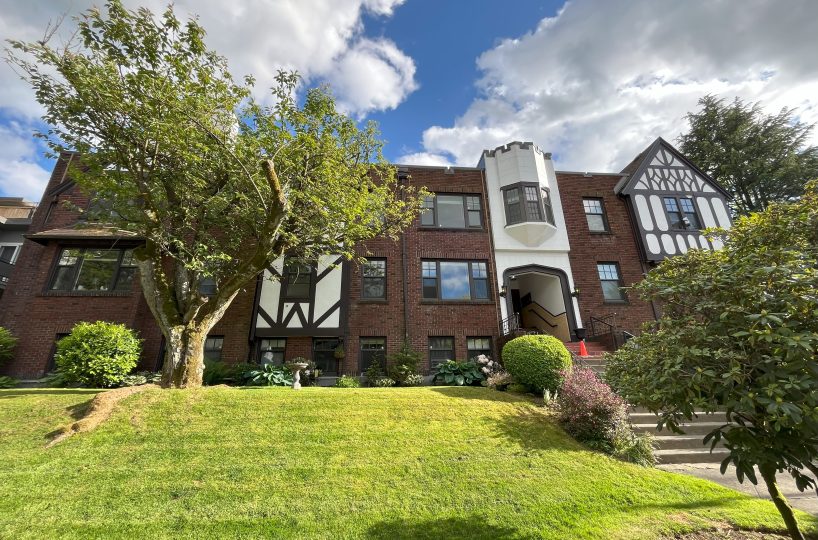 #14 - 1390 West 14th Ave, Vancouver BC V6H 1R1