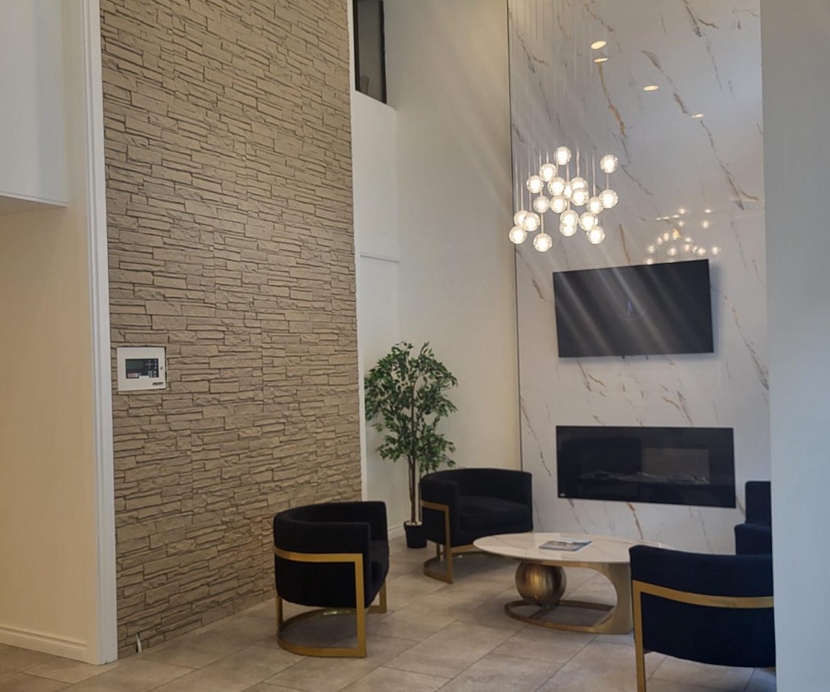 505-2024 Fullerton Ave., North Vancouver, BC