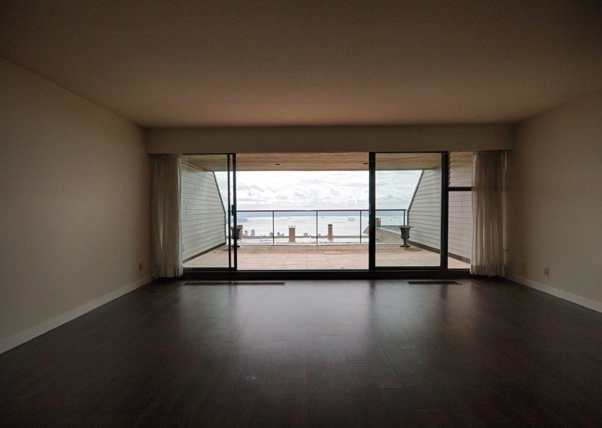 #24-2250 Folkestone Way, Vancouver BC