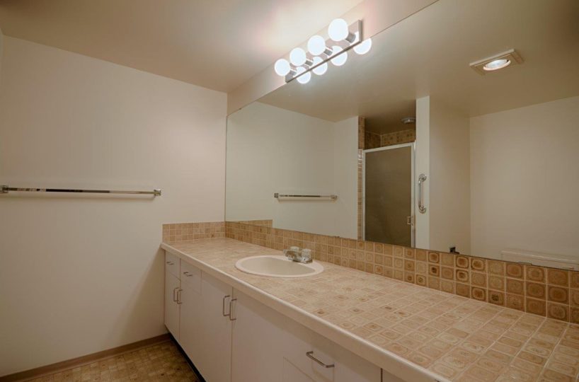 #24-2250 Folkestone Way, Vancouver BC