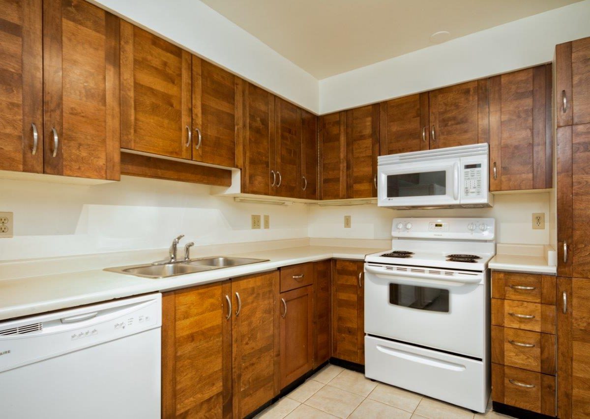 #24-2250 Folkestone Way, Vancouver BC