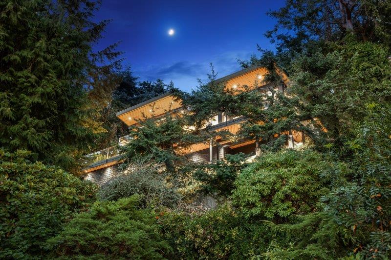 6224 St Georges Place West Vancouver 3