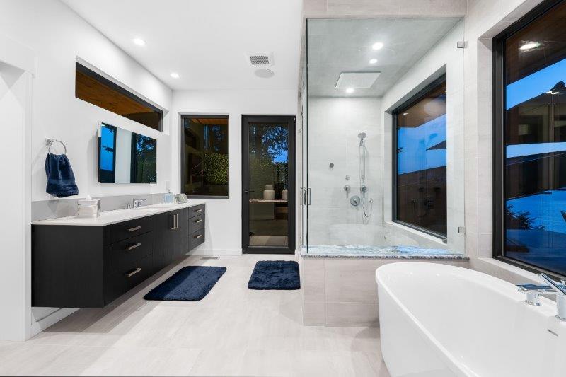 6224 St Georges Place West Vancouver 35