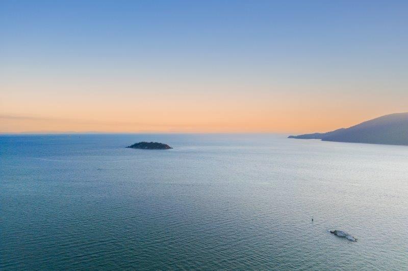 6224 St Georges Place West Vancouver 53