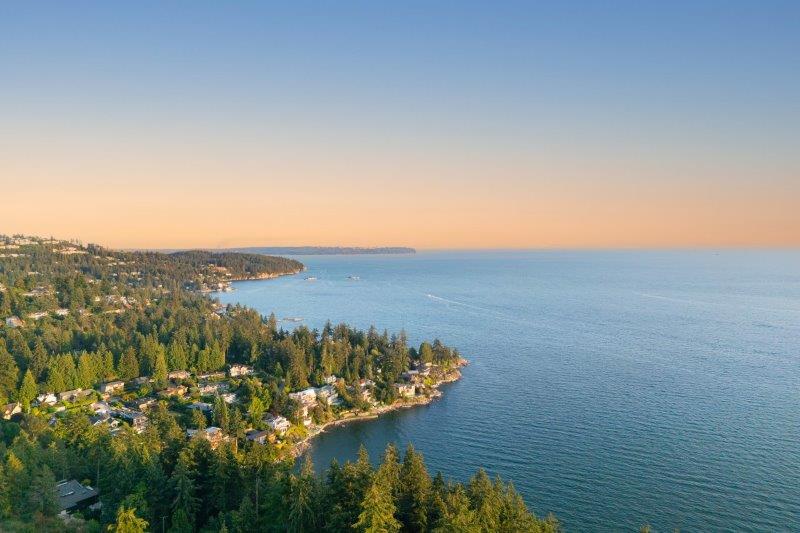 6224 St Georges Place West Vancouver 54