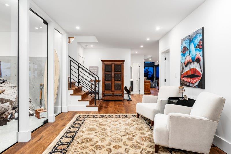 6224 St Georges Place West Vancouver 7