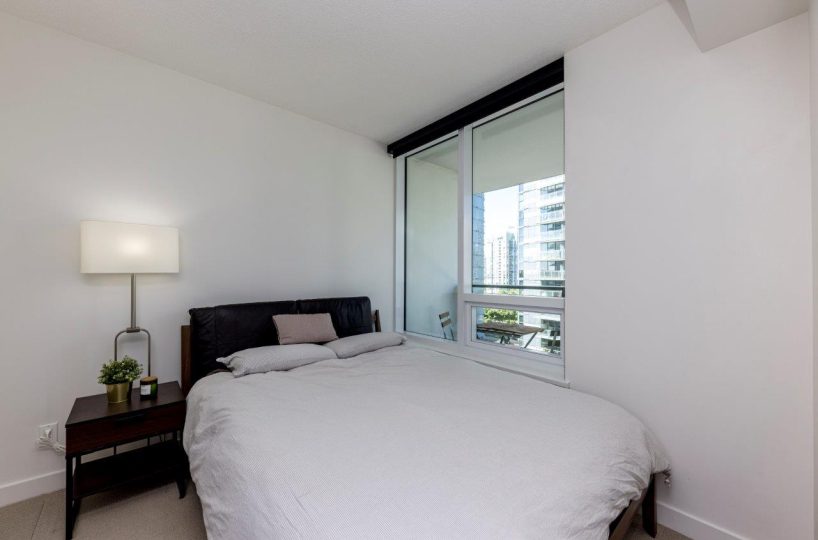 818 68smithe 20