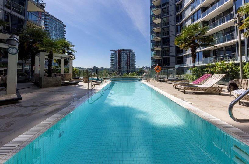 818 68smithe 27