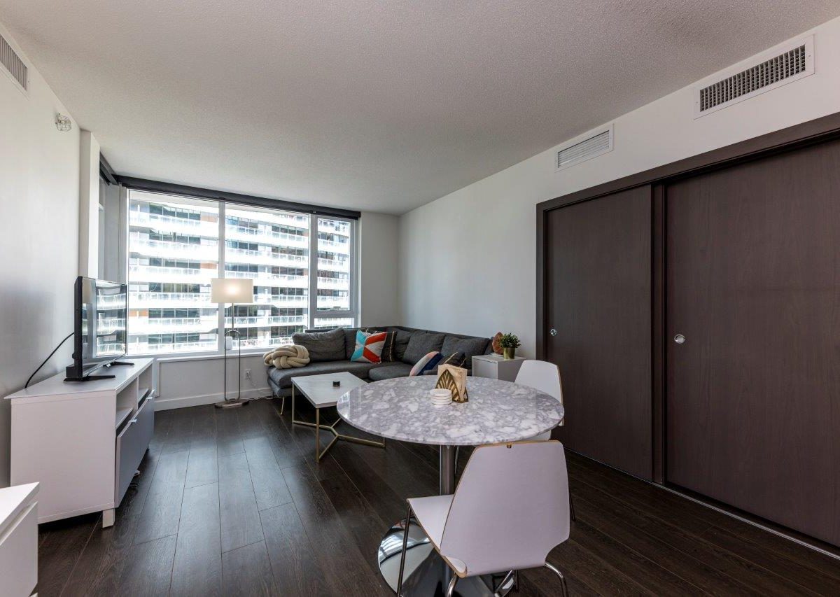 818 68smithe 6