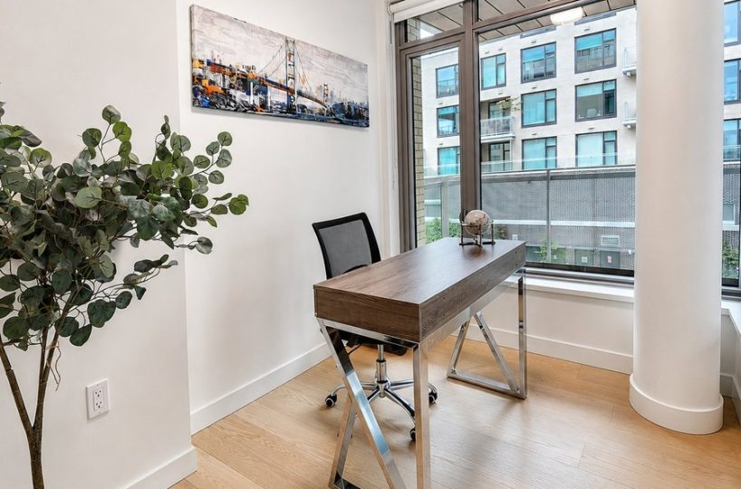 condo 2240965642
